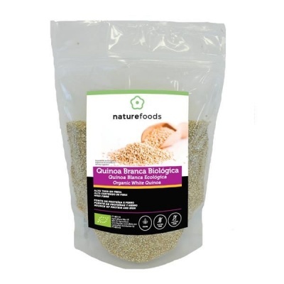 Pacote de quinoa branca biológica da marca naturefoods