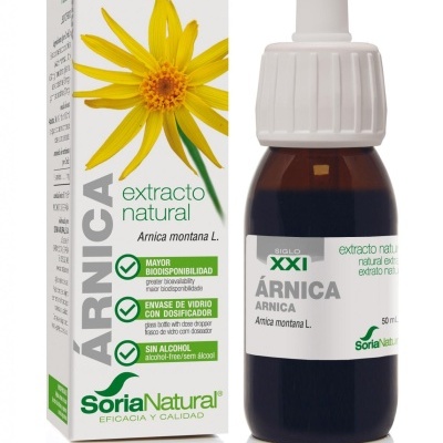 Frasco e caixa de extrato natural de árnica da marca Soria Natural com flor amarela ilustrada.