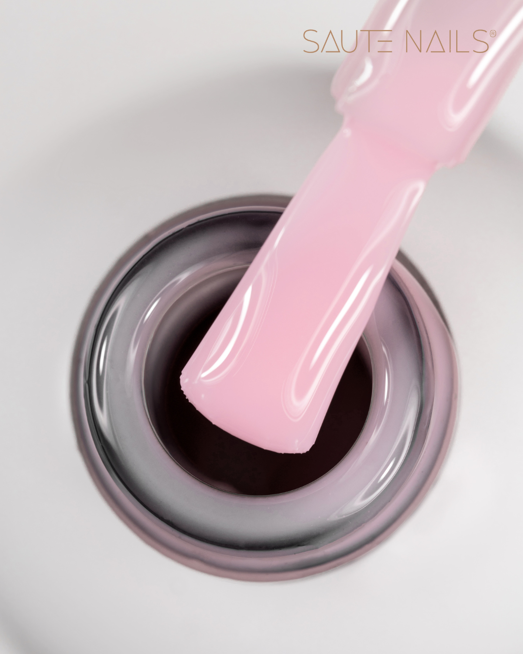 Candy Pink Top No Wipe (Rosa Claro) 8ml Verniz de unhas rosa pastel com pincel molhado dentro do frasco