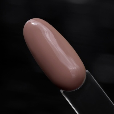 Batom cor de pele nude em base plástica transparente