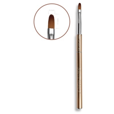 Pincel de maquilhagem dourado com cerdas castanhas e detalhes prateados