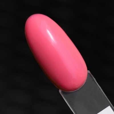 Amostra de cor de verniz de unhas rosa brilhante em suporte plástico