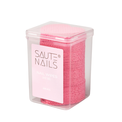 Pacote transparente com toalhetes cor-de-rosa para unhas