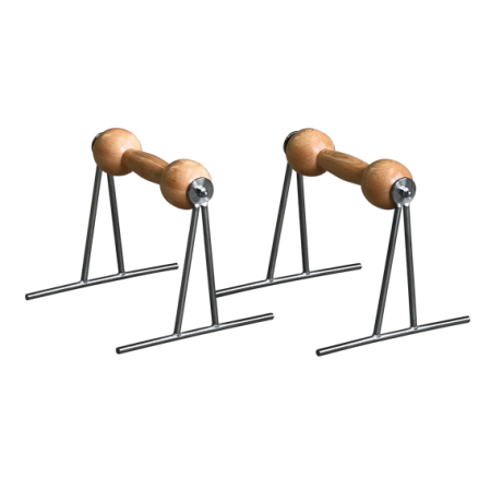 Par de apoios de madeira para flexões com estrutura metálica