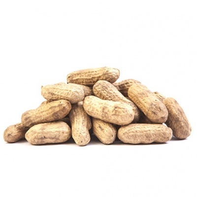 Pilhas de amendoins com casca