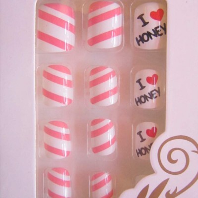 Unhas postizas adesivas WYNI com riscas rosa e branco e texto I ♥ HONEY