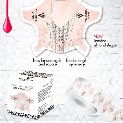 molde para unhas cor-de-rosa com linhas e números e embalagem branca quadrada