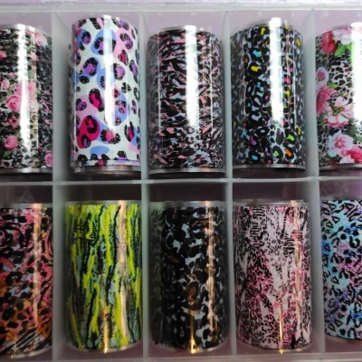 Pacote de 10 rolos de fita adesiva com padrões coloridos variados