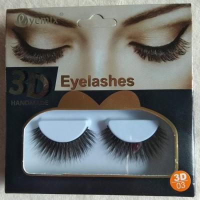 Pestanas falsas 3D Yemyx Handmade em embalagem preta e bege com texto e imagem de olhos