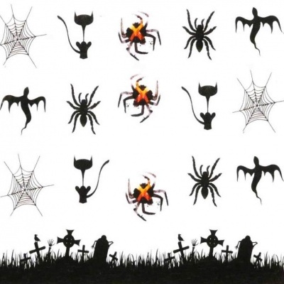 Padrões de aranhas, teias, gatos, morcegos e cruzes em fundo branco