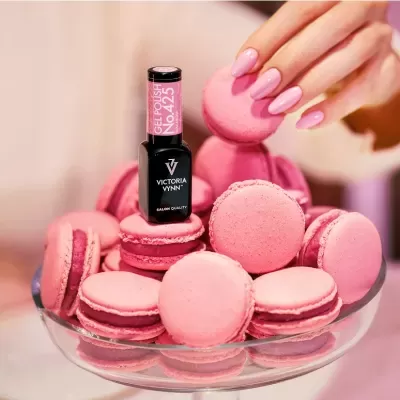 Verniz gel rosa Victoria Vynn e macarons rosa