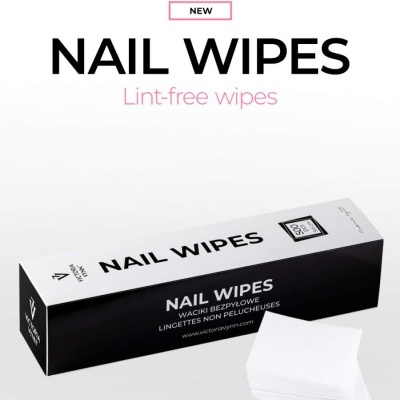 Embalagem preta e branca de toalhetes para unhas NAIL WIPES da VICTORIA VYNN com toalhetes brancos