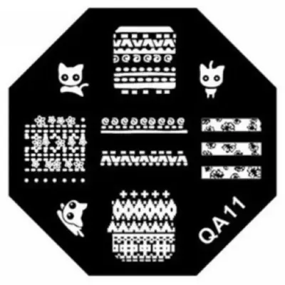 placa de carimbo para unhas com padrões geométricos e pequenos desenhos de gatos