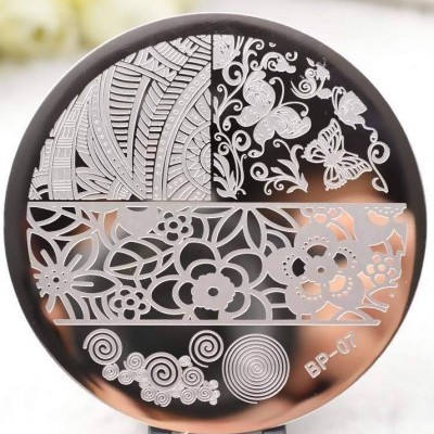 Placa metálica redonda com padrões gravados para carimbos e código BP-07