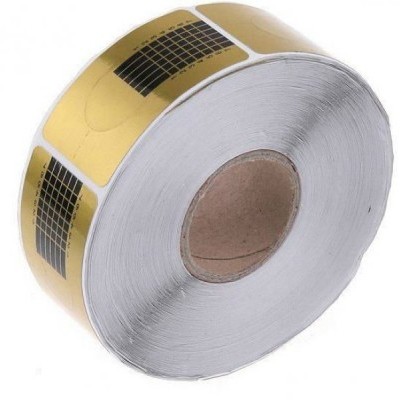 rolo de etiquetas adesivas douradas com padrão preto