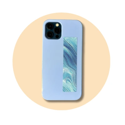 Bandas Fidget ZenStrips - Pack 4 Telemóvel com capa azul clara e adesivo azul marmoreado no centro