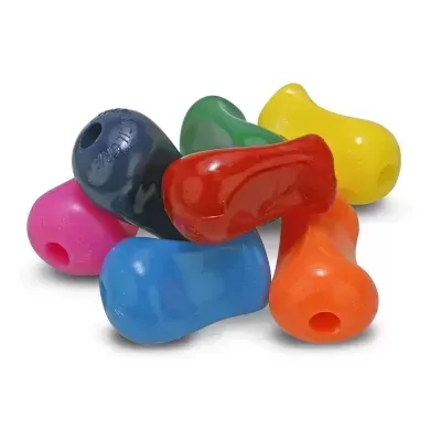 Sete peças plásticas coloridas com orifícios