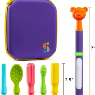 Conjunto de escova elétrica colorida com múltiplas cabeças e estojo roxo.
