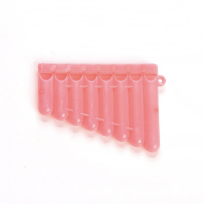 Flauta Andina de plástico rosa com oito tubos