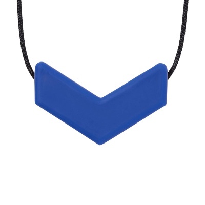 Colar com pendente azul em forma de seta