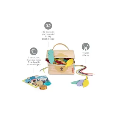 Conjunto infantil de 32 peças com tema pirata, incluindo cartas, laços coloridos e caixa tipo baú.