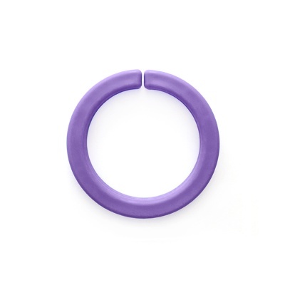 Anel de treino lilás com pequena abertura