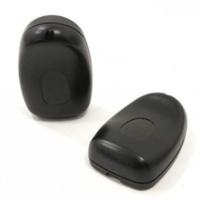 Dois dispositivos eletrónicos pequenos pretos de plástico com formato arredondado
