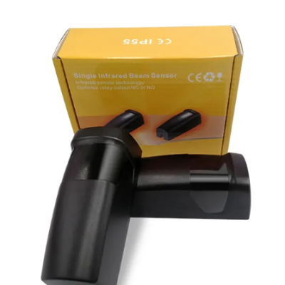 Sensor de feixe infravermelho preto com caixa amarela
