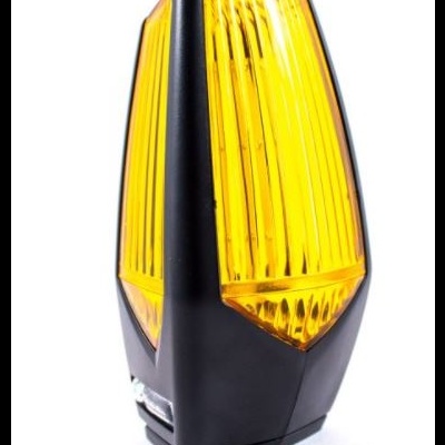 Farol dianteiro de bicicleta preto com lente amarela