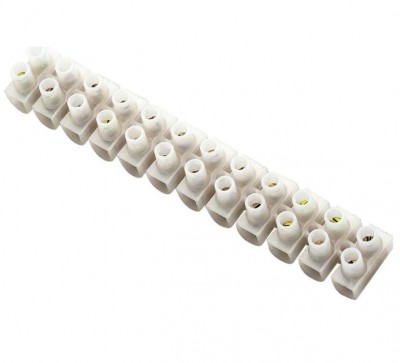 Barra de ligação elétrica branca com 12 terminais