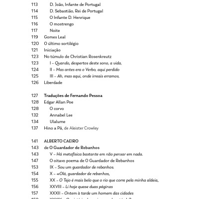 Página de livro com texto em português listando títulos e autores.