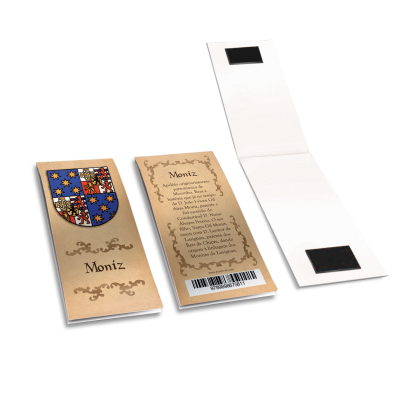 Etiquetas de papel com brasão, texto Moniz e menu impresso