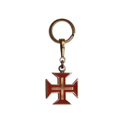 Porta-chaves com cruz de Malta em metal dourado e vermelho