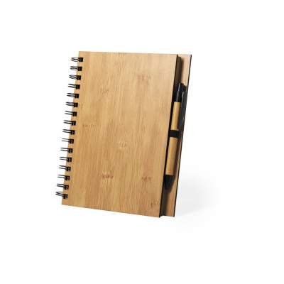 Caderno de capa dura em bambu com caneta, fundo branco