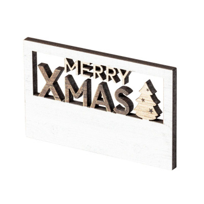 Placa de madeira decorativa com texto MERRY XMAS e árvore de Natal
