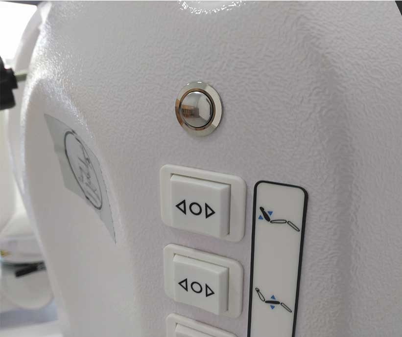 Weelko Marquesa Tempo Eléctrica 4 Motores Painel de controle branco com botões e etiquetas de posição inclinada