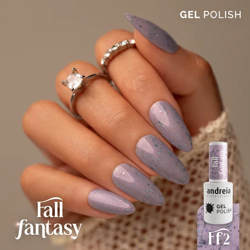 Andreia Verniz Gel Coleção Fall Fantasy Ff2 Unhas com verniz gel lilás pontilhado e anéis prateados