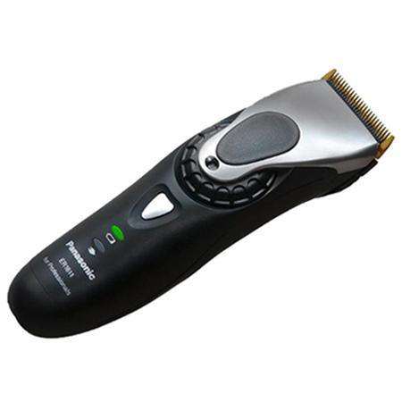 Panasonic Máquina de Corte ERGP 72 Aparador de cabelo Panasonic preto com lâminas douradas e botão branco.