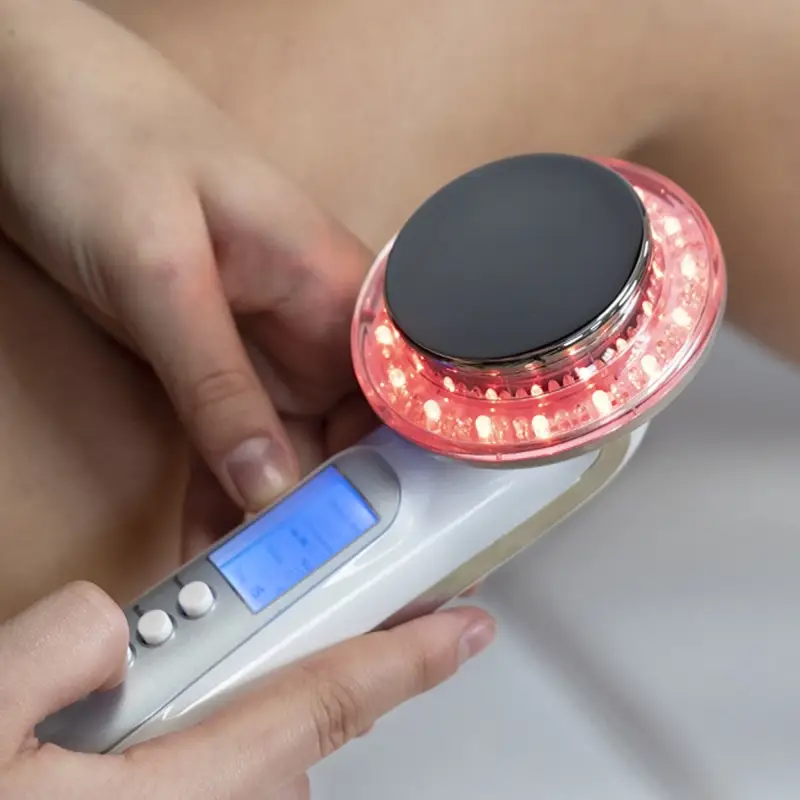 ItalianDesign aparelho Ultrassons, Fototerapia e Galvânica Dispositivo electrónico portátil branco com luzes LED vermelhas ao toque na pele