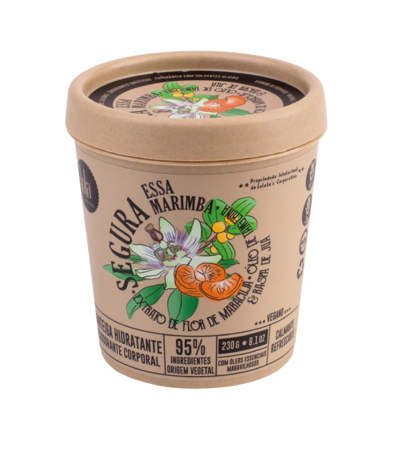 Lola Cosmetics Manteiga Hidratante Segura essa Marimba Flor de Maracujá Corporal - 230g Embalagem de creme hidratante corporal Segura Essa Marimba com ilustração de plantas e texto em português.
