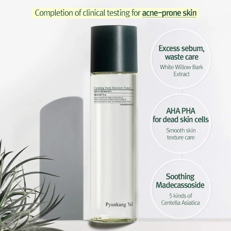 Pyunkang Yul Calming Deep The Moisturizing Toner 150 Ml Frasco de toner hidratante com tampa preta e texto informativo ao lado