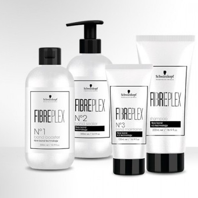 Produtos Schwarzkopf FIBREPLEX em embalagens brancas com texto preto