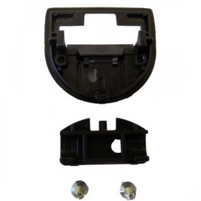 Peças plásticas pretas e dois parafusos metálicos sobre fundo branco