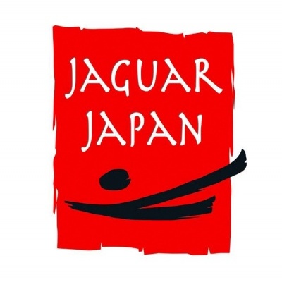 Logótipo JAGUAR JAPAN com fundo vermelho e símbolo preto
