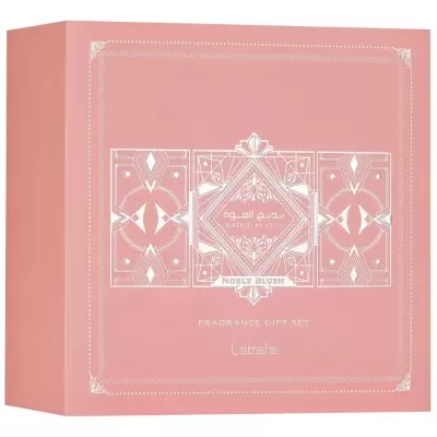 Caixa rosa com padrão geométrico branco e texto BADEE AL OUD, NOBLE BLUSH, FRAGRANCE GIFT SET, Lattafa