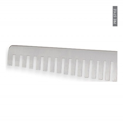 Pente cinzento com dentes largos com etiqueta PRE STYLE