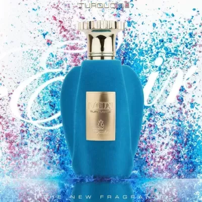 Frasco de perfume azul com rótulo metálico e tampa dourada