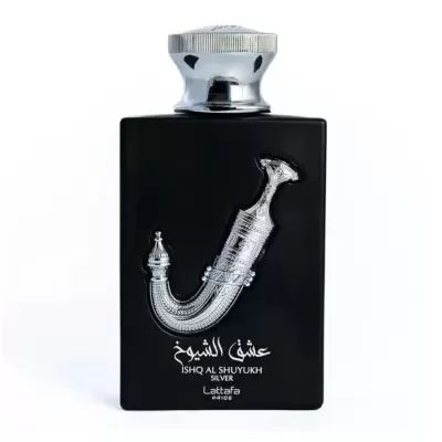 Frasco de perfume preto com decorações prateadas e texto branco.