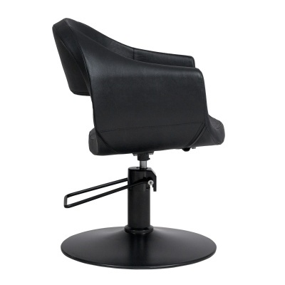 Cadeira de barbeiro preta com base circular e ajuste de altura