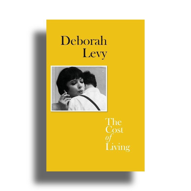 The Cost of Living Capa de livro amarela com título e autor e fotografia monocromática de duas pessoas